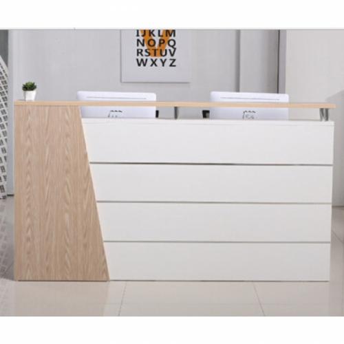 Thi công quầy lễ tân rẻ đẹp tại tp.hcm