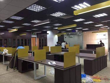 Bàn làm việc theo module cho không gian nhiều nhân viên