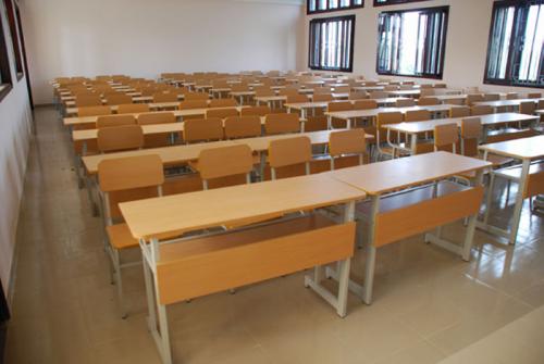 Những mẫu bàn học sinh phù hợp với tiêu chuẩn của bộ giáo dục