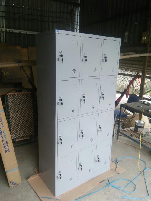 Tủ locker sắt cho văn phòng hiện đại