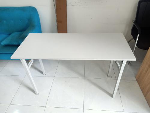 Bàn gấp gọn đơn giản tại TPHCM